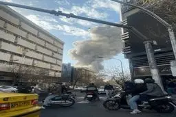 شلیک پدافند هوایی به سمت اهداف متخاصم دشمن در آسمان تهران