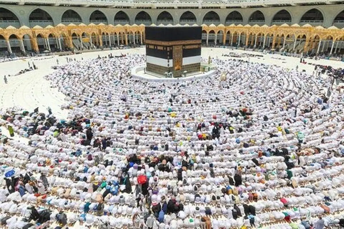 سوم خرداد؛ اعزام اولین کاروان حج تمتع