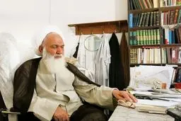 کم‌کاری از ماست که اینگونه مردم از ما دور شده‌اند