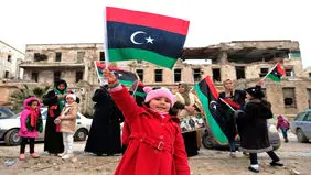 زمینی که از زیر یخ بیرون آمد