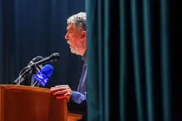 عباس صالحی انصراف داد