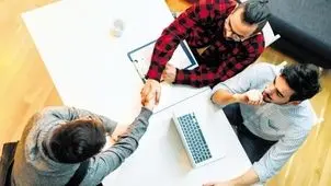 مصاحبه استخدامی دانشگاه علوم پزشکی قزوین بدون تعطیلی برگزار می شود