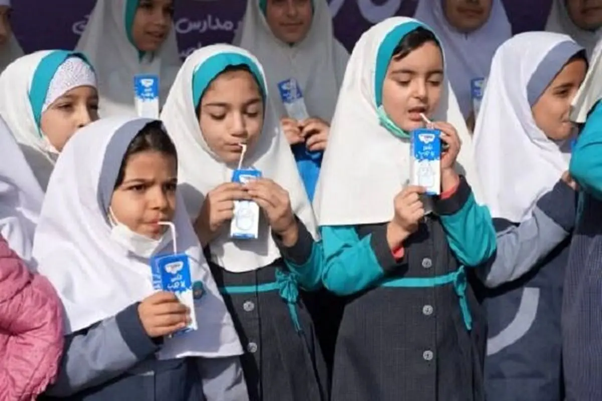 تکلیف شیر رایگان مدارس روشن شد