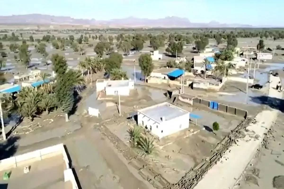 قطع برق ۱۷ روستای جاسک به دلیل بارندگی شدید