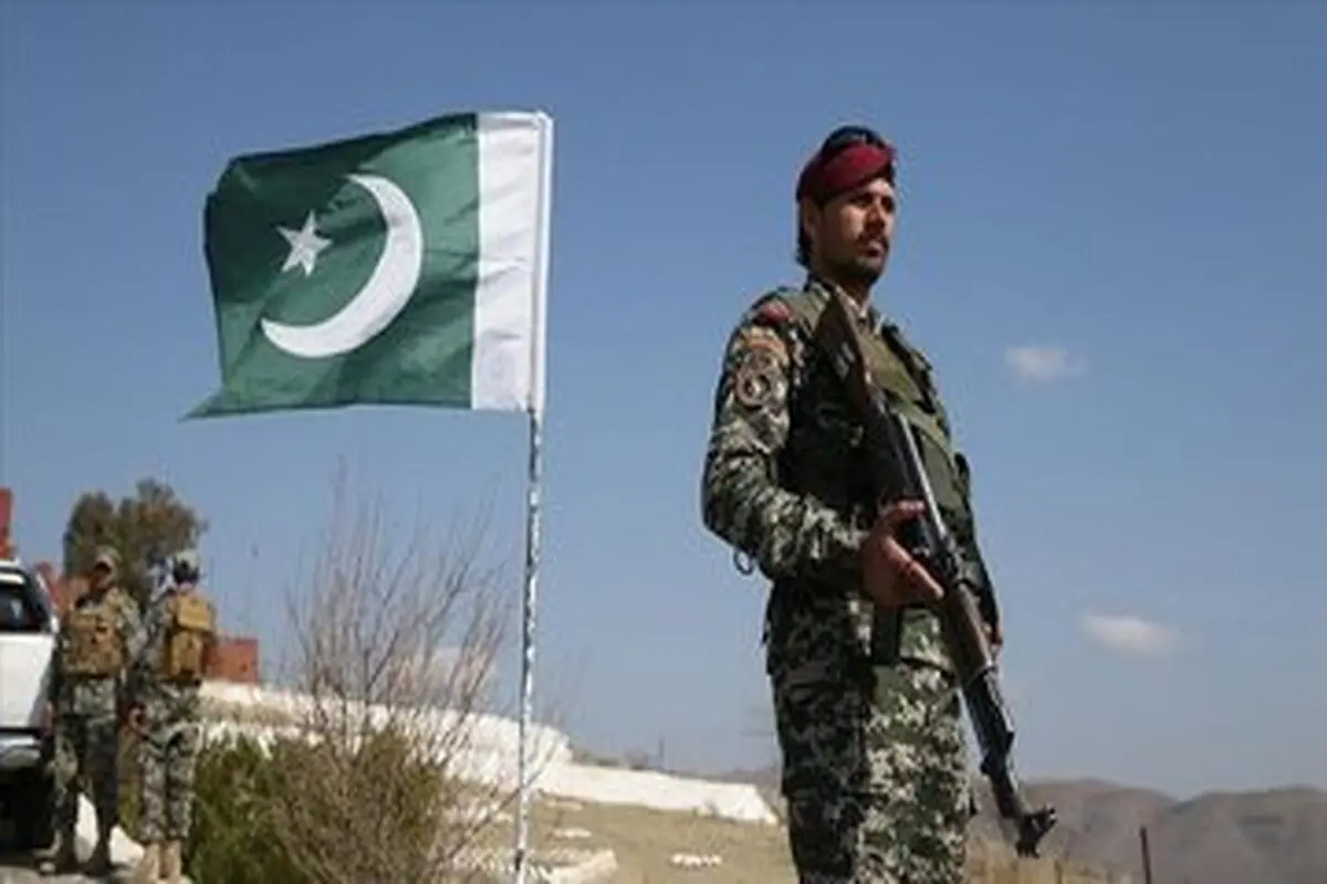 پاکستان یک شبکه بمبگذاران انتحاری را متلاشی کرد

