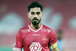 امید عالیشاه با پرسپولیس ۲ ساله تمدید کرد