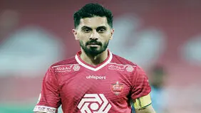 لباس آبی برای امید عالیشاه