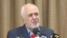 گاف ظریف هنگام خواندن شعر حافظ + ویدئو