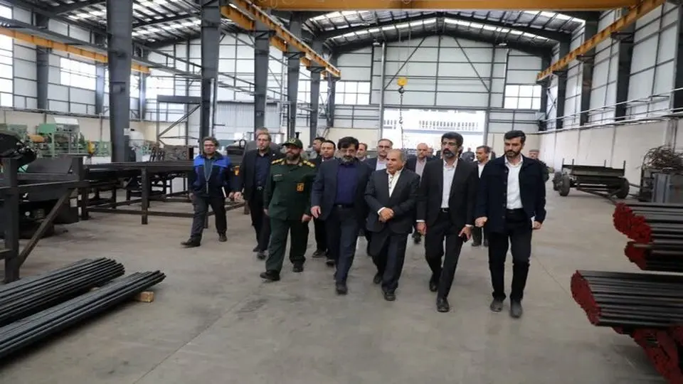 ۴۵۰ مگاوات برق نیروگاه خورشیدی در قم در دست احداث است