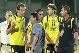 اتفاق حاشیه برانگیز برای کاپیتان پرسپولیس