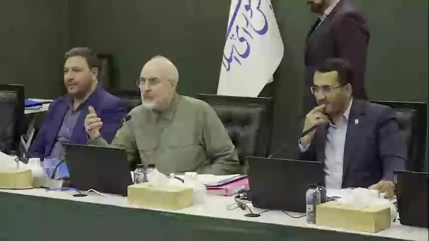 قالیباف: من مدافع طرح نفوذ هستم اما نمی‌شود کشور را قفل کنیم و بگوییم همه از ما اجازه بگیرند