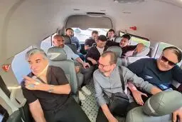 هواپیمایی از تهران به آبادان / چند چهره به جنوب رفتند + عکس