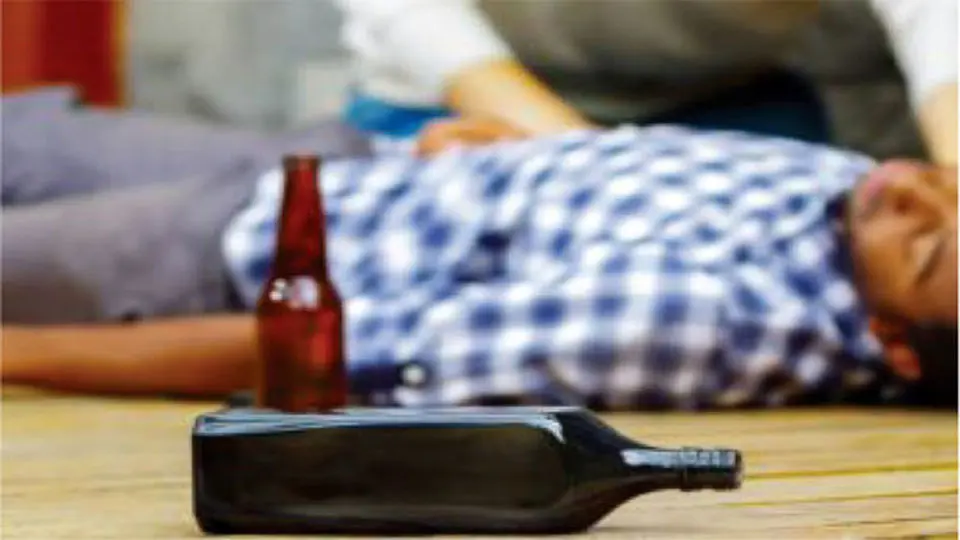 مرگ ۳ نفر بر اثر مصرف مشروبات الکلی در مازندران