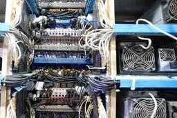 پاداش ۳۰۰ میلیون تومانی برای گزارش ماینر غیرمجاز 