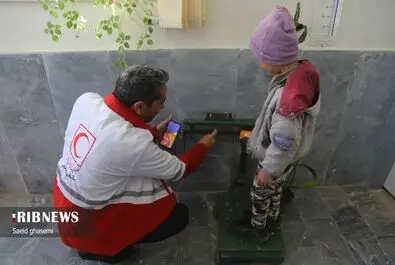 خدمت‌رسانی کاروان سلامت جمعیت هلال احمر در روستاهای شهرستان اهر