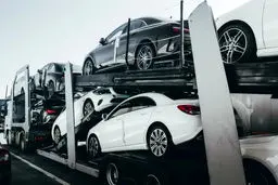 کاهش شدید قیمت خودروهای وارداتی جانبازی