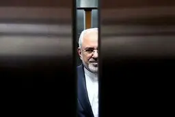 ‌ ظریف دشمن محترم‌