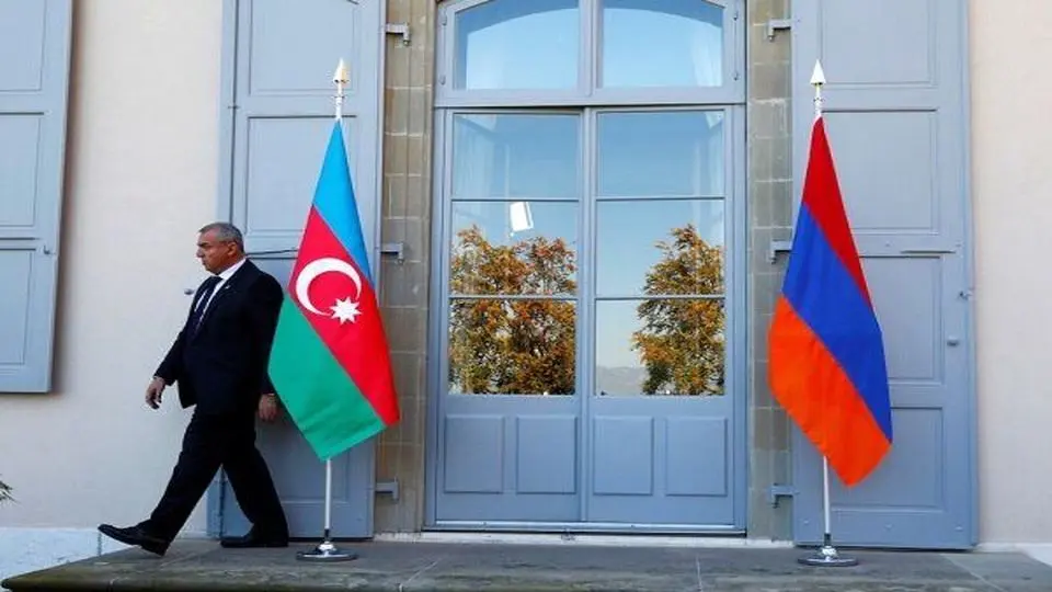 روزنامه روسی: آذربایجان و ارمنستان تصمیم گرفتند در غرب آشتی کنند نه در روسیه

