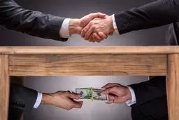 حمایت یا بازخواست افشاگران فساد؟