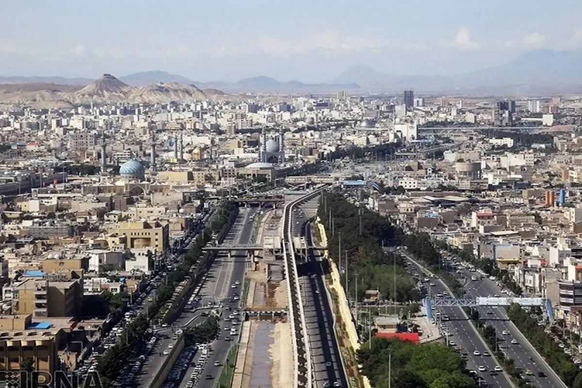 سفر به قم با قطار یا اتوبوس؟ کدام بهتر است؟