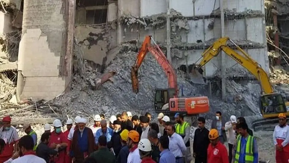 President Raeisi visits Metropole collapsed building site