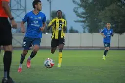 اتفاق عجیب در بازی دوستانه استقلال!