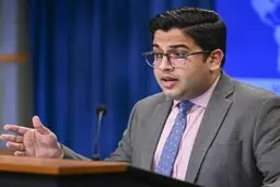 واشنگتن: پرونده «شهاب دلیلی» موضوع بازداشت غیرقانونی شهروندان آمریکایی نیست/ ما به هرگونه توافقی در زمینه هسته‌ای با ایران نزدیک نیستیم / برای دیپلماسی در آینده، تهران باید تنش‌ها را کاهش دهد

