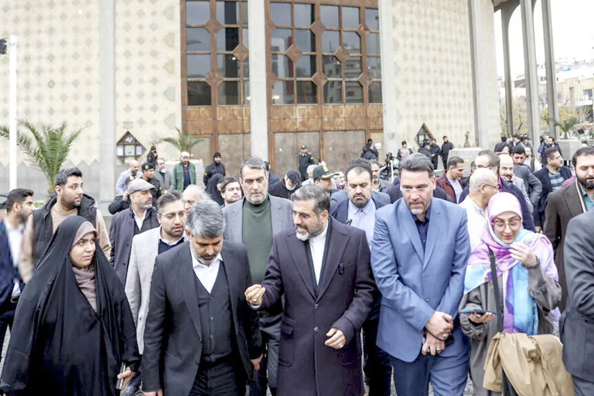 تحریر محل نزاع: 
تحدید و تهدید توأمان زندگی