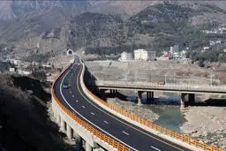 انسداد محور آزادراه منجیل به رودبار