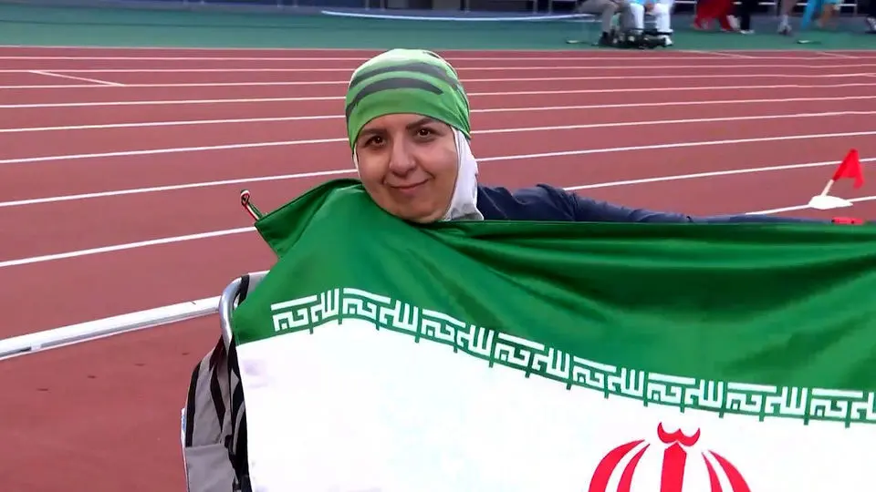 اقدام زیبا و تحسین‌برانگیز زن طلایی ایران