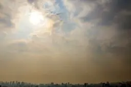 تهران در آستانه تعطیلی کامل قرار گرفت