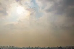 تهران در آستانه تعطیلی کامل قرار گرفت