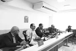 ‌سیاست شکست‌خورده بازگشت
