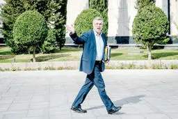 پرداخت ارز دارو با دستور رئیس‌جمهوری ادامه دارد