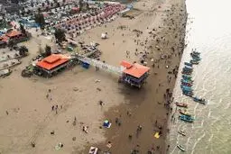 سقوط شتابان تراز آب خزر