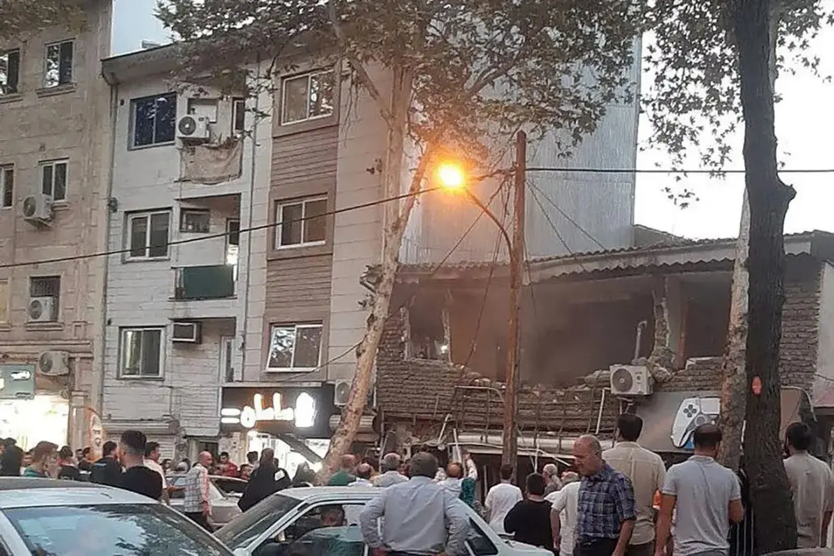 یک مصدوم آتش‌سوزی رشت، جان باخت
