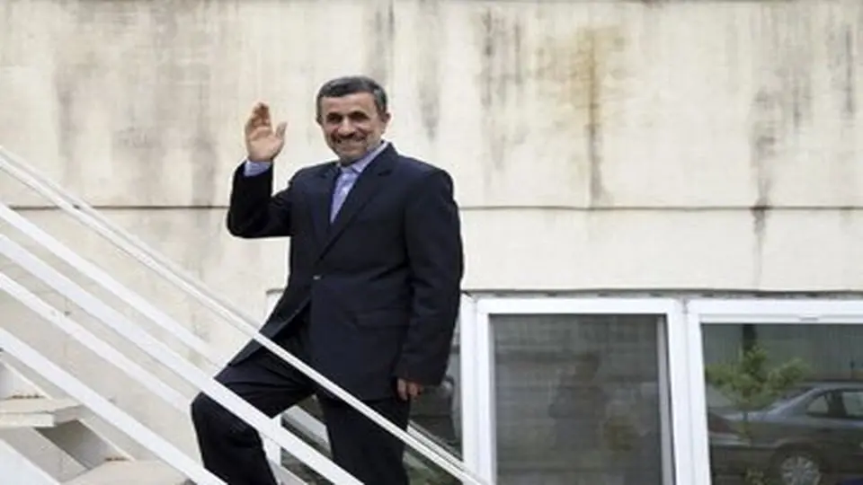 واکنش محمود احمدی نژاد به تحریم شدنش از سوی دولت آمریکا

