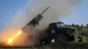 وقتی نظامیان اوکراینی با عکس پوتین تمرین تیراندازی می‌کنند + عکس