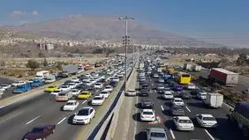ترافیک برخی ورودی‌های تهران سنگین است