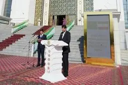 Iran hails growing exchanges with Turkmenistan