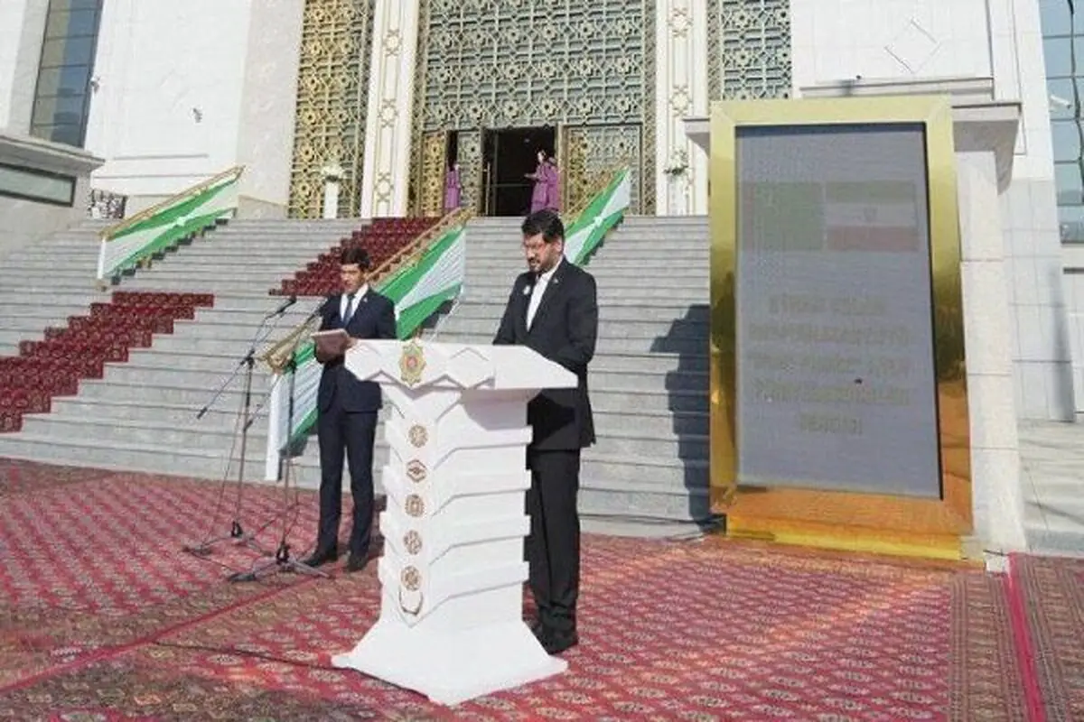 Iran hails growing exchanges with Turkmenistan