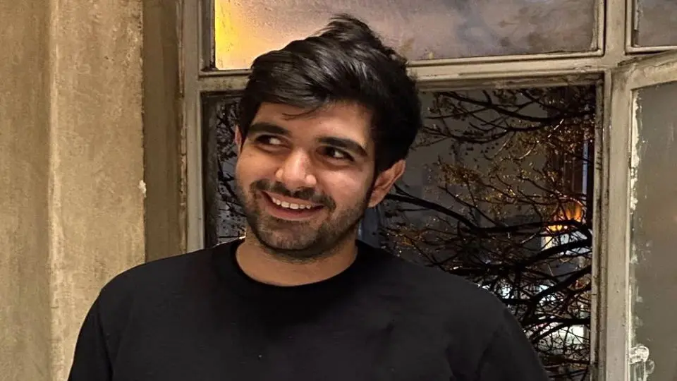 ۱۹ ساعت است از علی بیخبریم