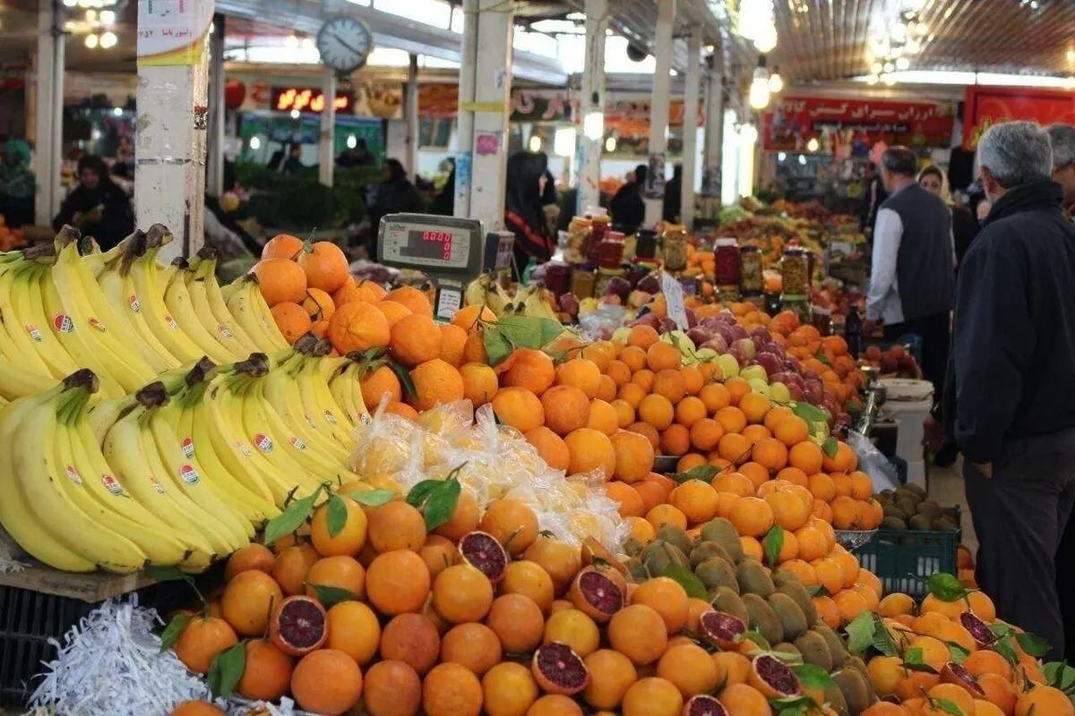 توزیع گسترده میوه شب عید آغاز شد