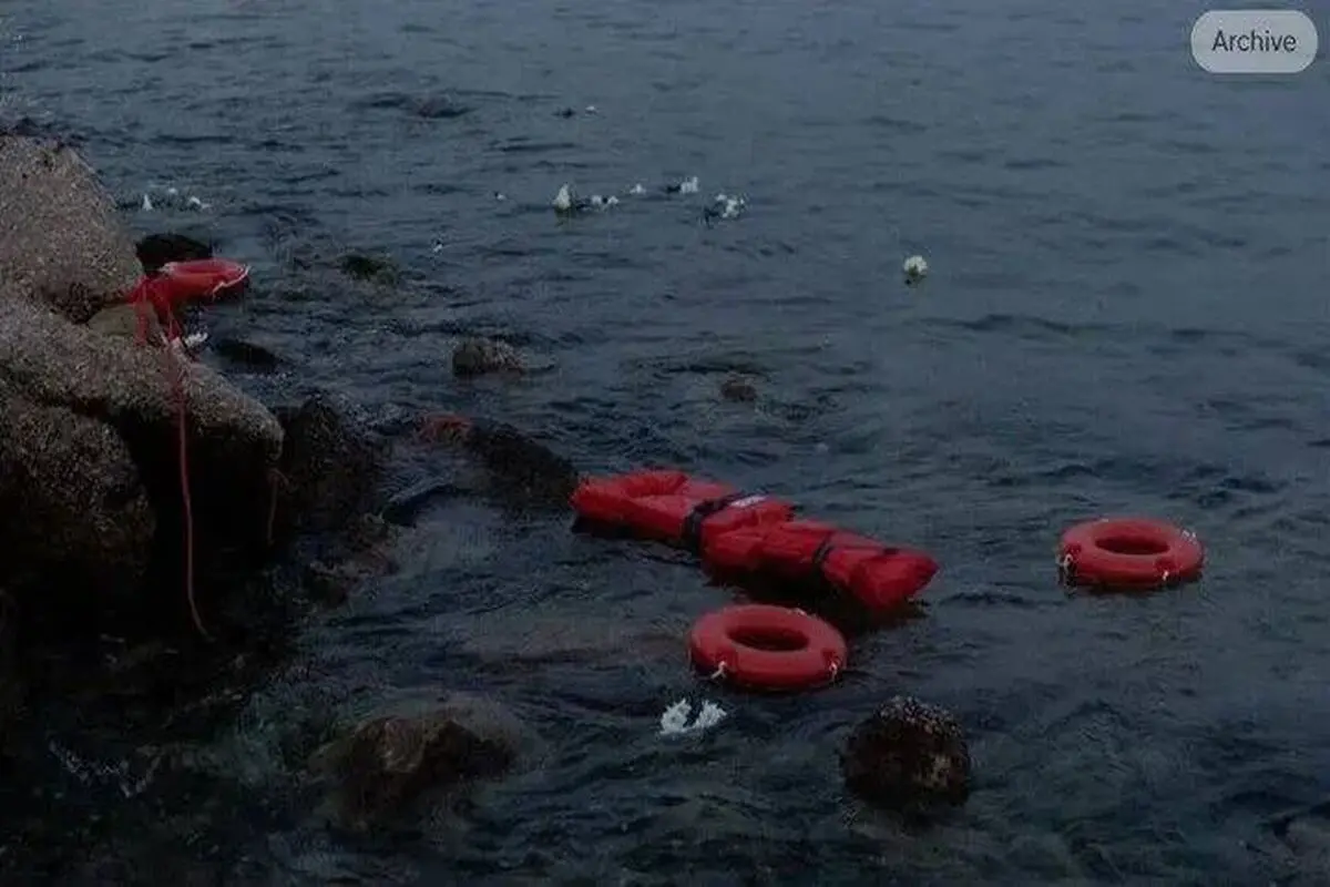 رسانه‌های انگلیس: آتش گرفتن قایق حامل ۱۶۰ مهاجر در کانال «مانش»