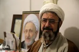  طلبه تا وقتی خودش را مهذب نکرده، نباید وارد این مسائل شود
