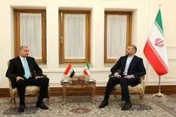 وزیر الخارجیة الایرانی : ناقشت مع وزیر داخلیة العراق سبل توسیع العلاقات اکثر فاکثر 