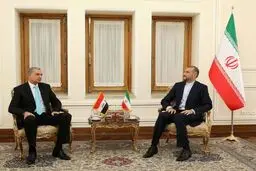 وزیر الخارجیة الایرانی : ناقشت مع وزیر داخلیة العراق سبل توسیع العلاقات اکثر فاکثر 