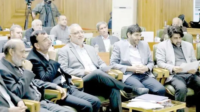 چمران  زیر  تیغ  زاکانی