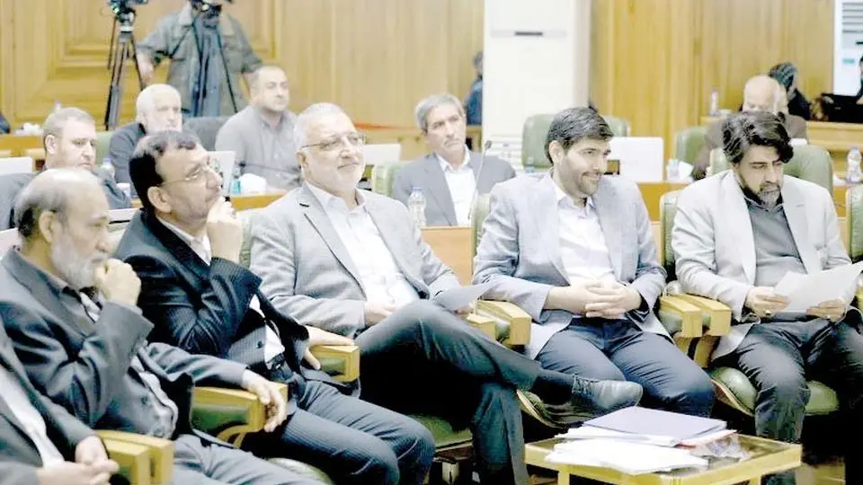 چمران  زیر  تیغ  زاکانی