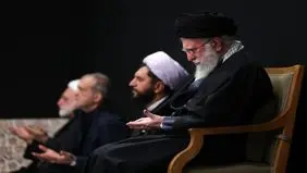 تصاویری از مراسم عزاداری ایام شهادت حضرت فاطمه (س) با حضور رهبر انقلاب